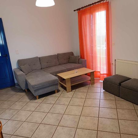 Athina Rooms Karvounades Exterior foto
